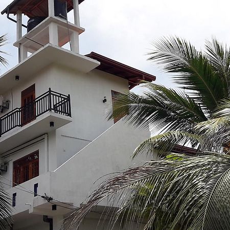 Sanjula Apartments Hikkaduwa Ngoại thất bức ảnh