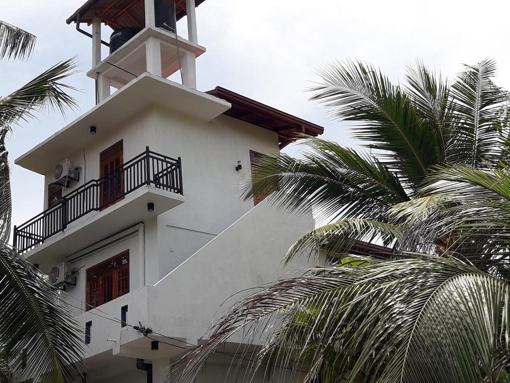 Sanjula Apartments Hikkaduwa Ngoại thất bức ảnh