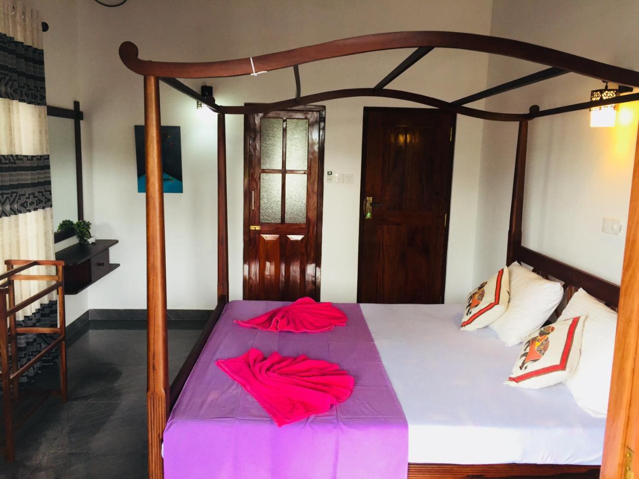 Sanjula Apartments Hikkaduwa Ngoại thất bức ảnh