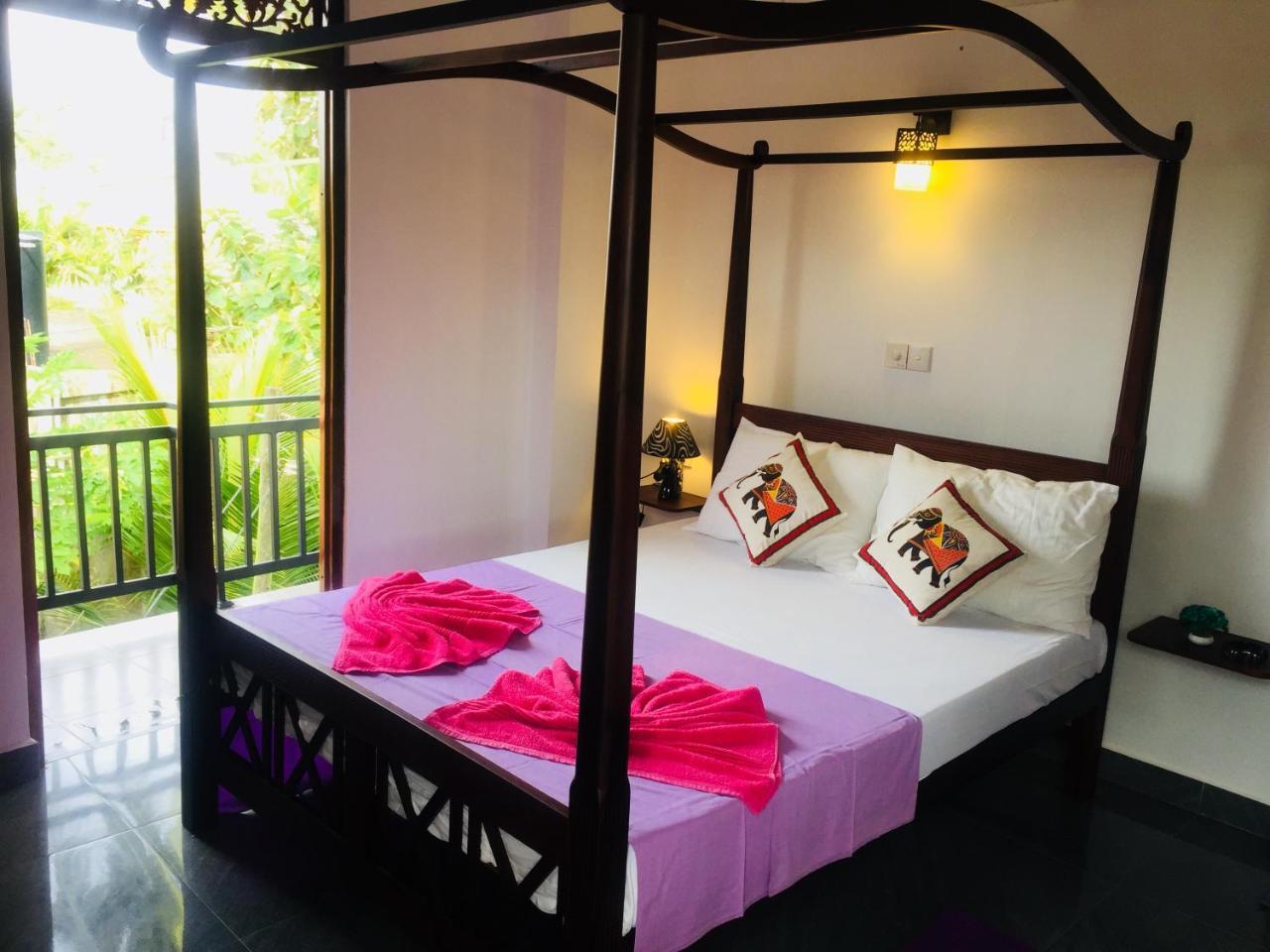 Sanjula Apartments Hikkaduwa Ngoại thất bức ảnh