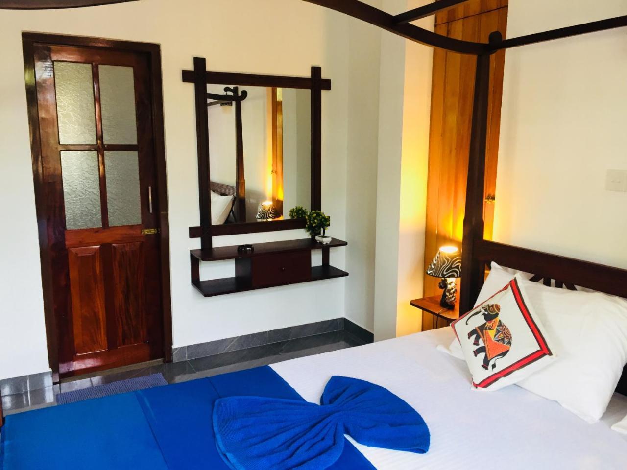 Sanjula Apartments Hikkaduwa Ngoại thất bức ảnh