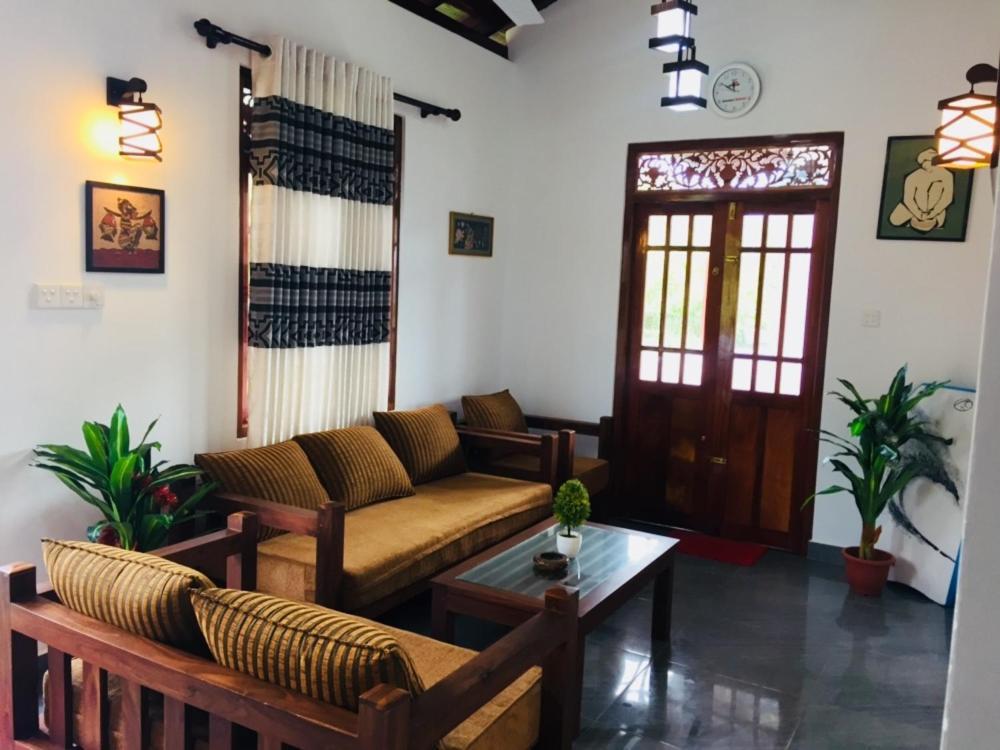 Sanjula Apartments Hikkaduwa Ngoại thất bức ảnh